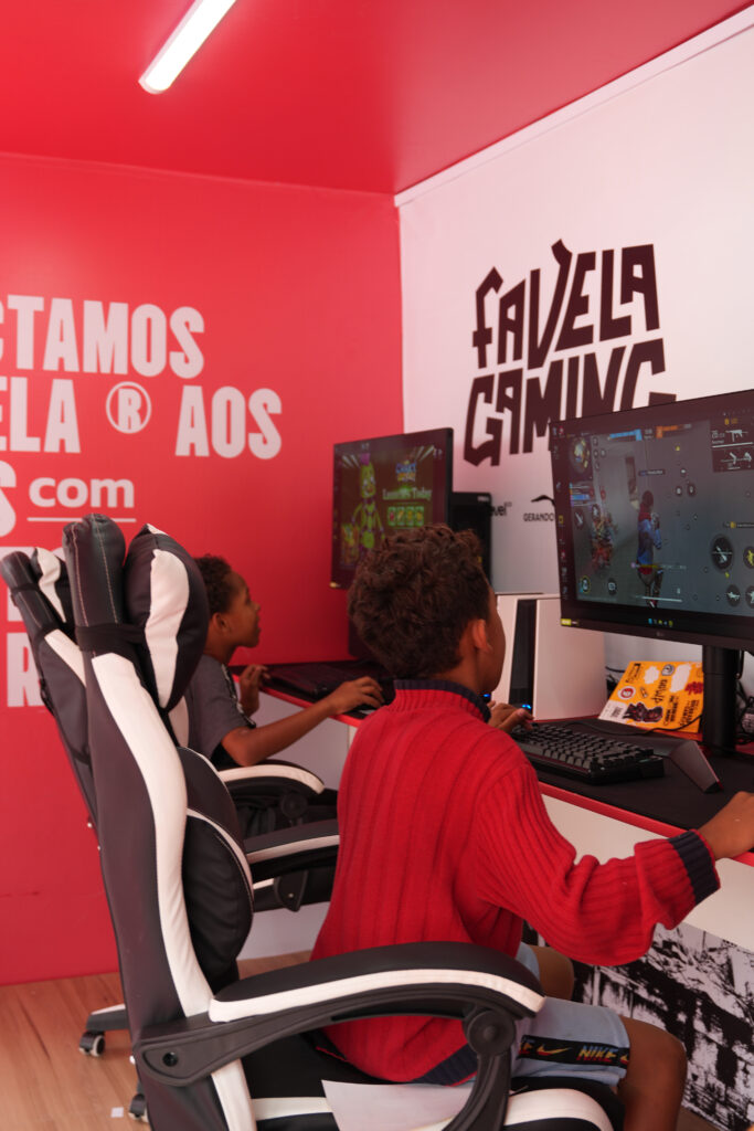 case favela gaming